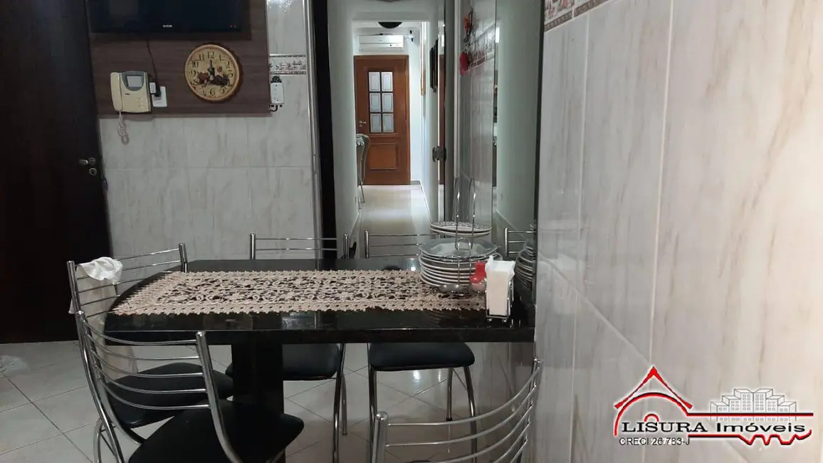 Foto 8 de Casa com 2 quartos à venda, 100m2 em Centro, Jacarei - SP