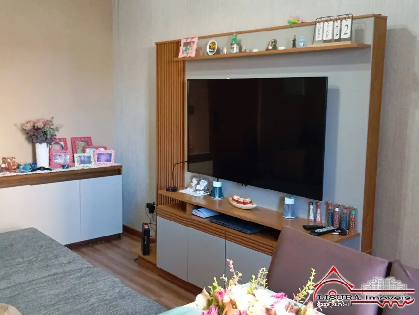 Foto 3 de Apartamento com 3 quartos à venda, 70m2 em Jardim das Indústrias, Jacarei - SP