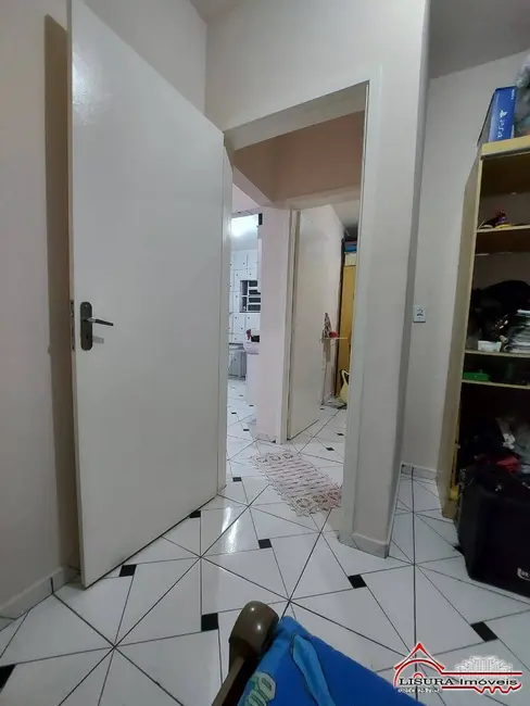 Foto 7 de Casa com 3 quartos à venda, 112m2 em Conjunto São Benedito, Jacarei - SP