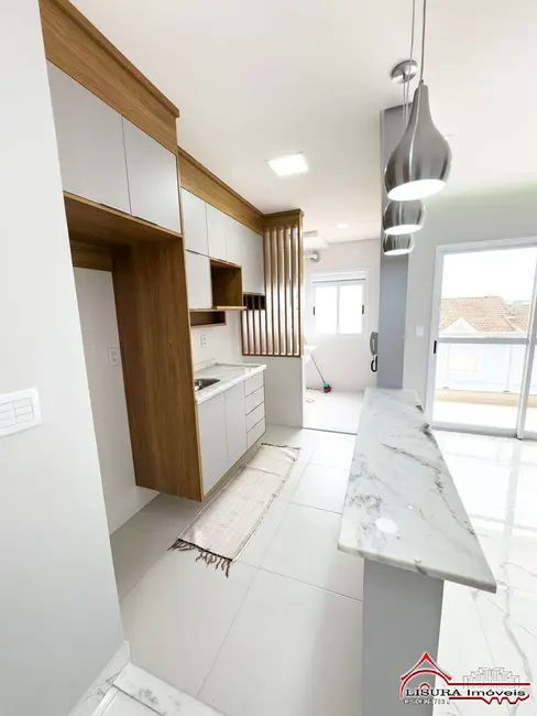 Foto 8 de Apartamento com 3 quartos para alugar em Centro, Jacarei - SP