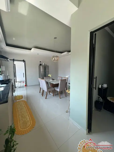 Foto 8 de Casa com 2 quartos à venda, 107m2 em Jardim Alvorada, Jacarei - SP