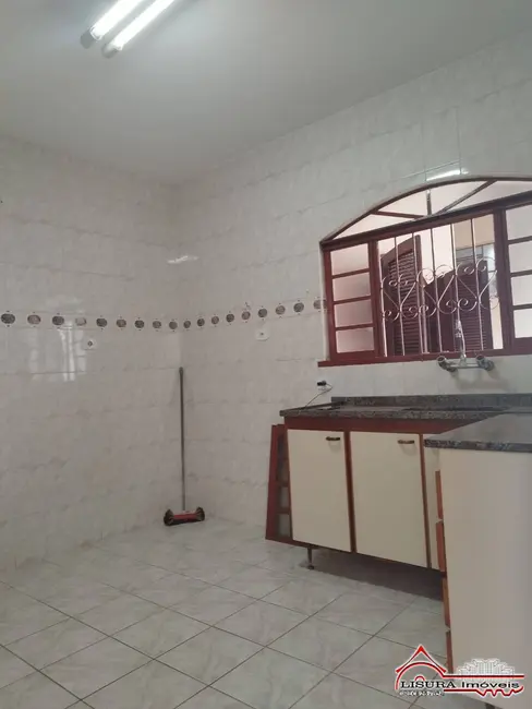 Foto 6 de Casa com 3 quartos para alugar, 151m2 em Jardim Santa Maria, Jacarei - SP