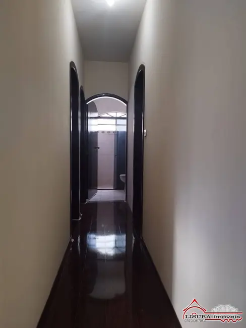 Foto 9 de Casa com 3 quartos para alugar, 151m2 em Jardim Santa Maria, Jacarei - SP