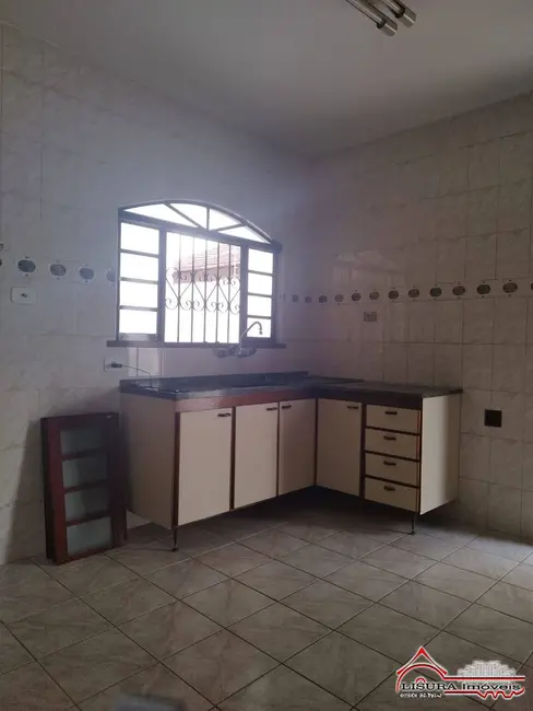 Foto 5 de Casa com 3 quartos para alugar, 151m2 em Jardim Santa Maria, Jacarei - SP
