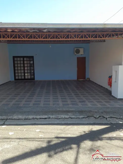 Foto 3 de Casa de Condomínio com 3 quartos à venda, 132m2 em Parque Califórnia, Jacarei - SP