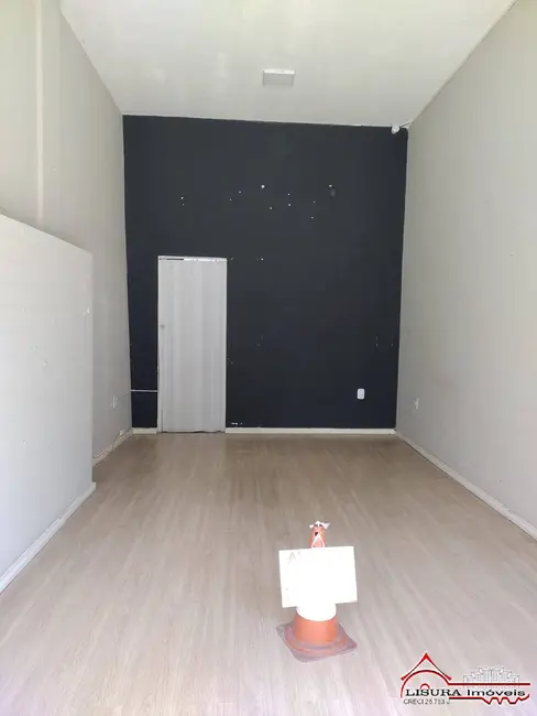 Foto 1 de Sala Comercial com 2 quartos para alugar, 20m2 em Centro, Jacarei - SP