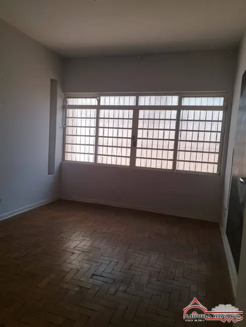 Foto 9 de Casa com 3 quartos à venda, 186m2 em Parque Brasil, Jacarei - SP