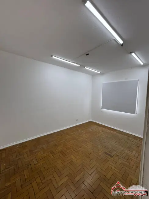 Foto 1 de Casa com 3 quartos à venda, 140m2 em Parque Brasil, Jacarei - SP