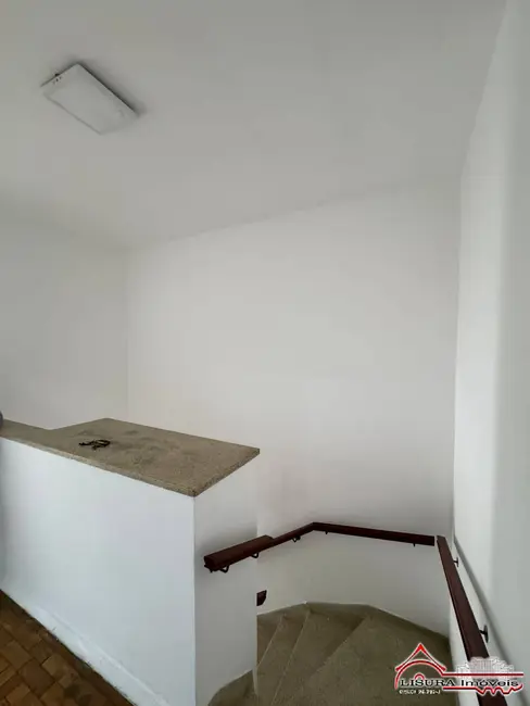 Casa com 3 quartos à venda, 140m2 em Parque Brasil, Jacarei - SP - imagem 4 Foto 4 de Casa com 3 quartos à venda, 140m2 em Parque Brasil, Jacarei - SP