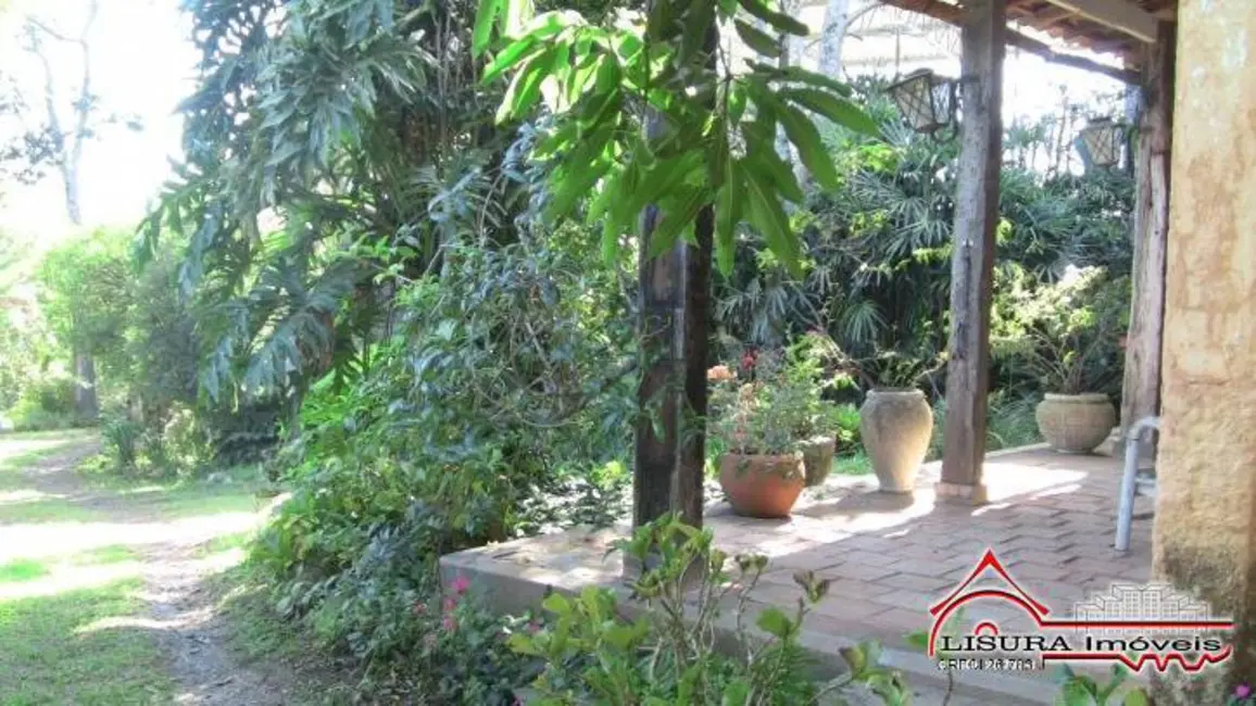 Foto 3 de Casa com 3 quartos à venda, 1127m2 em Centro, Santa Branca - SP