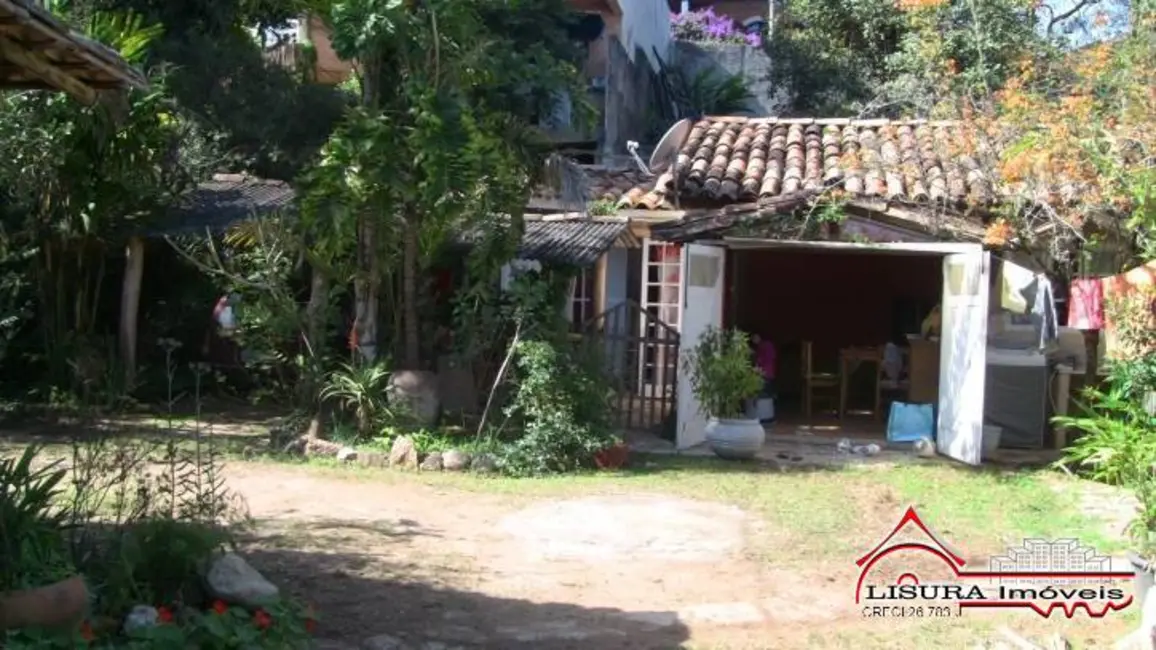 Foto 4 de Casa com 3 quartos à venda, 1127m2 em Centro, Santa Branca - SP