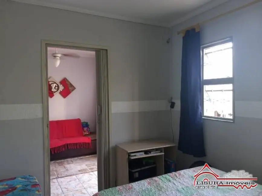 Foto 4 de Casa com 2 quartos à venda, 114m2 em Jardim das Indústrias, Jacarei - SP