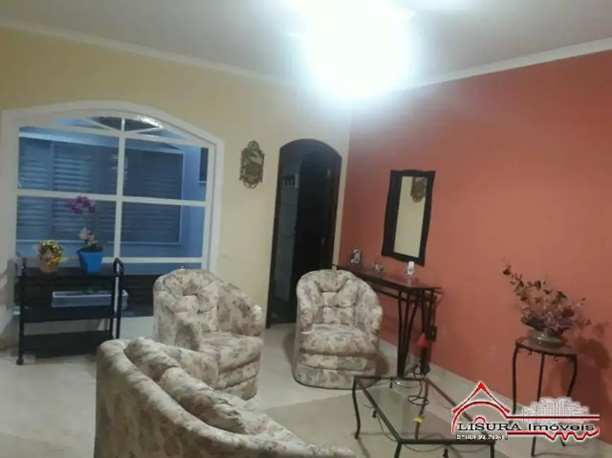 Foto 6 de Casa com 3 quartos à venda, 215m2 em Jardim Mesquita, Jacarei - SP