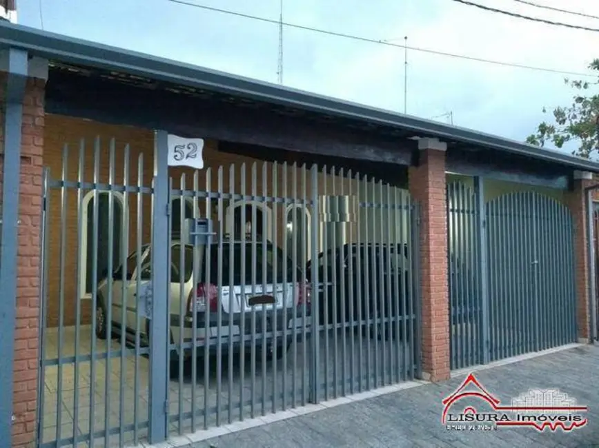 Foto 1 de Casa com 3 quartos à venda, 215m2 em Jardim Mesquita, Jacarei - SP