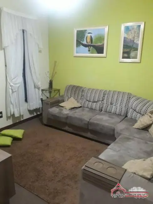 Foto 3 de Casa com 3 quartos à venda, 215m2 em Jardim Mesquita, Jacarei - SP