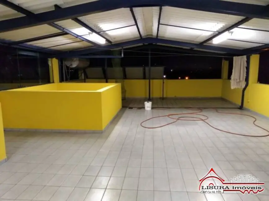 Foto 1 de Sala Comercial com 3 quartos à venda, 335m2 em São João, Jacarei - SP