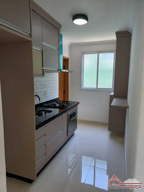 Foto 2 de Apartamento com 2 quartos à venda, 45m2 em Vila Zezé, Jacarei - SP