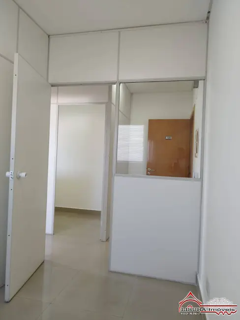 Foto 4 de Sala Comercial para alugar, 39m2 em Centro, Jacarei - SP