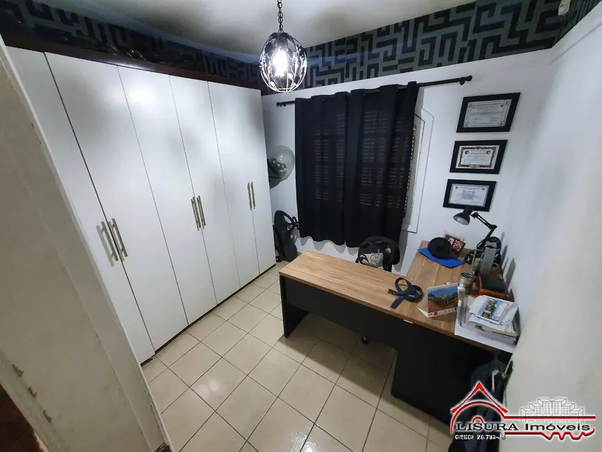 Foto 9 de Casa com 3 quartos à venda, 120m2 em Jardim Paraíso, Jacarei - SP