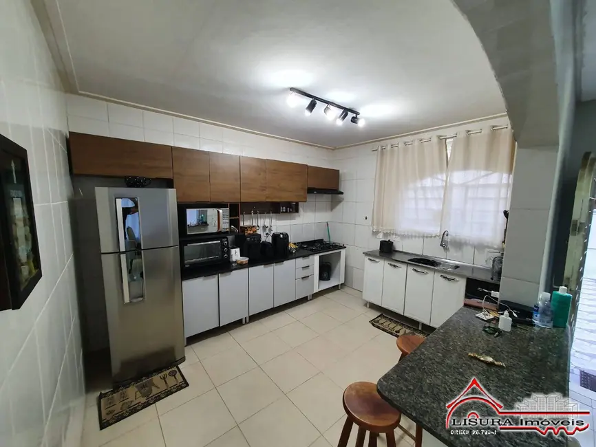 Foto 5 de Casa com 3 quartos à venda, 120m2 em Jardim Paraíso, Jacarei - SP
