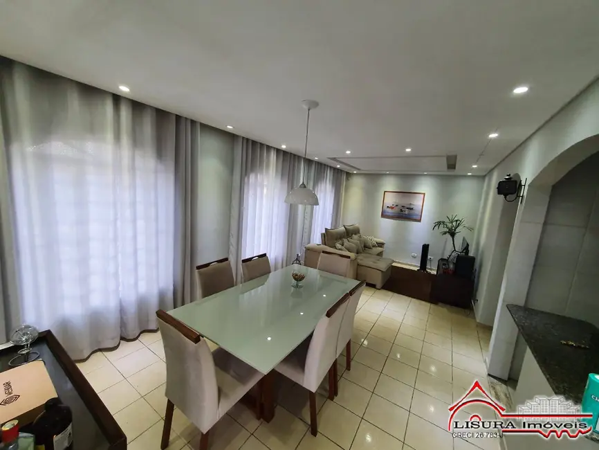 Foto 4 de Casa com 3 quartos à venda, 120m2 em Jardim Paraíso, Jacarei - SP