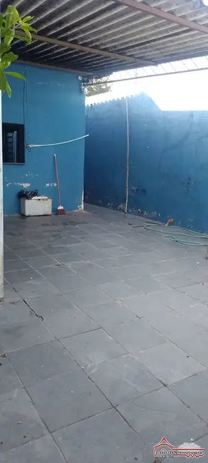 Foto 6 de Casa com 2 quartos à venda, 185m2 em Jardim Flórida, Jacarei - SP