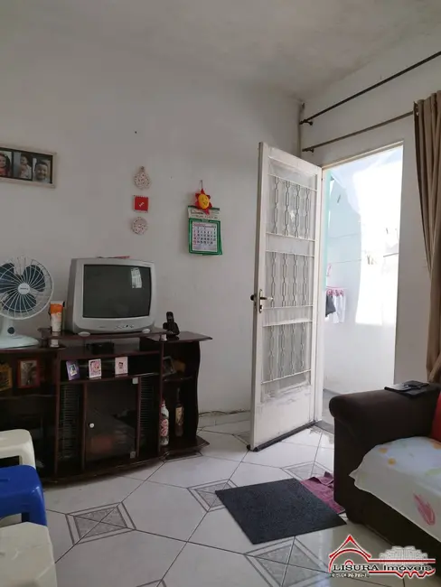 Foto 4 de Casa com 2 quartos à venda, 77m2 em Jardim Paraíso, Jacarei - SP