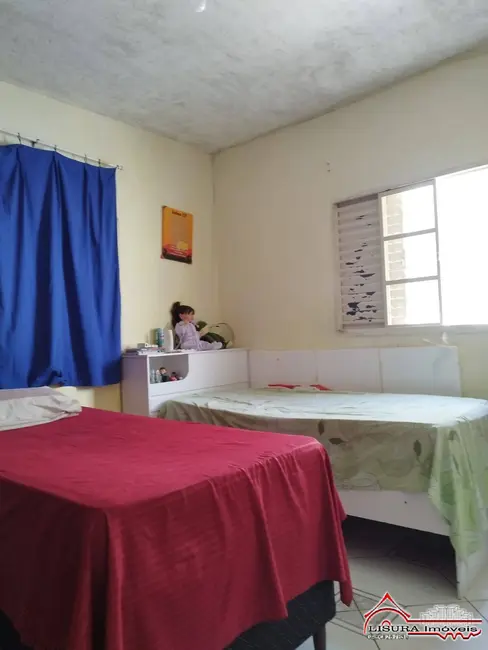 Foto 9 de Casa com 2 quartos à venda, 77m2 em Jardim Paraíso, Jacarei - SP