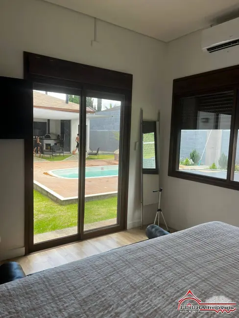 Casa de Condomínio com 3 quartos para alugar, 300m2 em Condomínio Residencial Mirante do Vale, Jacarei - SP - imagem 6 Foto 6 de Casa de Condomínio com 3 quartos para alugar, 300m2 em Condomínio Residencial Mirante do Vale, Jacarei - SP