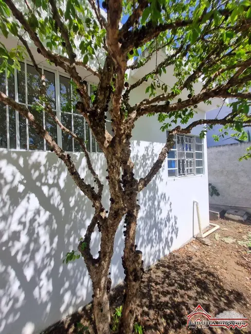 Foto 1 de Casa com 1 quarto à venda, 210m2 em Vila Zezé, Jacarei - SP