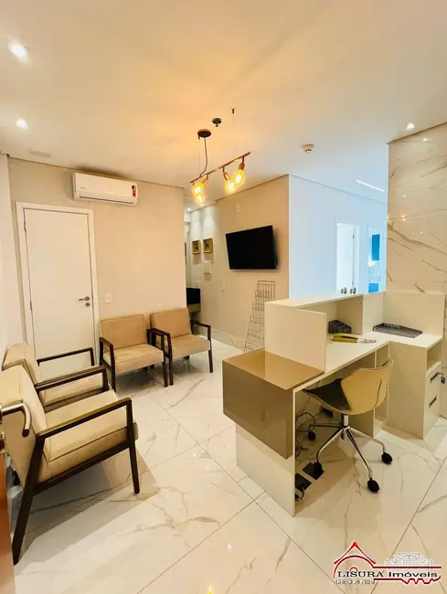 Foto 1 de Sala Comercial para alugar, 76m2 em Centro, Jacarei - SP