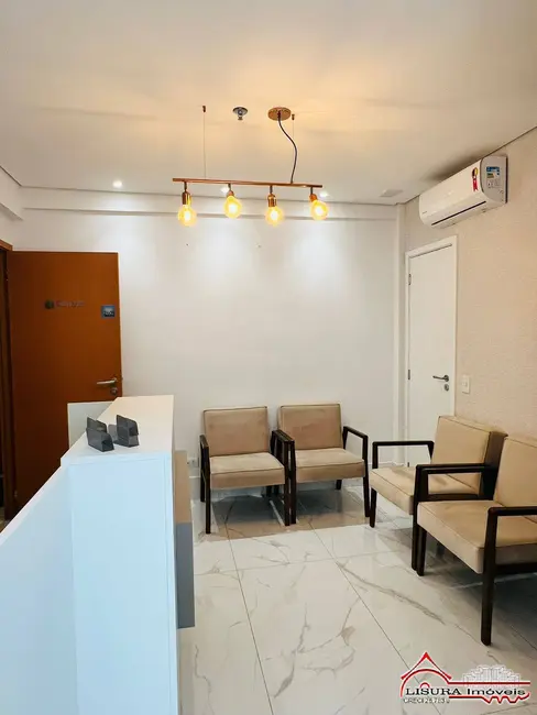 Foto 4 de Sala Comercial para alugar, 76m2 em Centro, Jacarei - SP