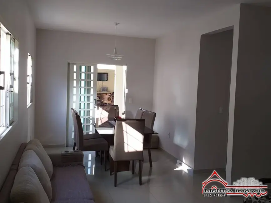 Foto 4 de Casa com 3 quartos à venda, 165m2 em Loteamento Villa Branca, Jacarei - SP