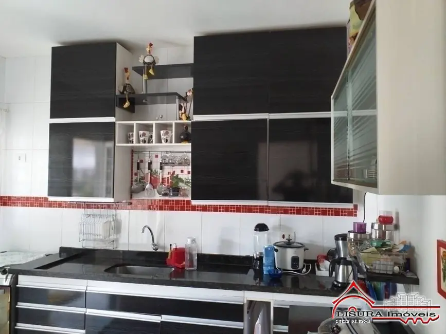 Foto 7 de Casa com 3 quartos à venda, 165m2 em Loteamento Villa Branca, Jacarei - SP