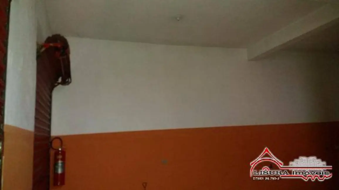 Foto 9 de Armazém / Galpão à venda, 97m2 em Parque dos Príncipes, Jacarei - SP