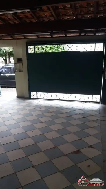 Foto 2 de Casa com 5 quartos à venda, 227m2 em Jardim Santa Maria, Jacarei - SP