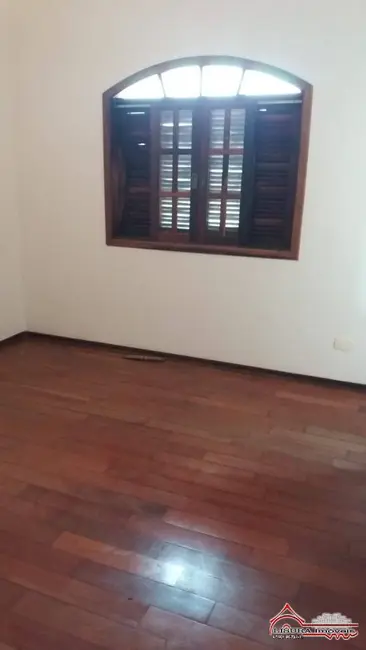 Foto 5 de Casa com 5 quartos à venda, 227m2 em Jardim Santa Maria, Jacarei - SP