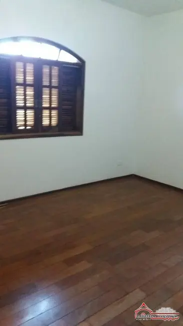 Foto 8 de Casa com 5 quartos à venda, 227m2 em Jardim Santa Maria, Jacarei - SP