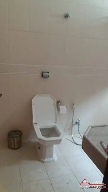 Foto 6 de Casa com 5 quartos à venda, 227m2 em Jardim Santa Maria, Jacarei - SP