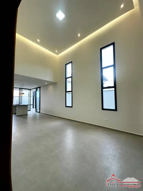 Foto 2 de Casa de Condomínio com 3 quartos à venda, 127m2 em Condomínio Residencial Fogaça, Jacarei - SP