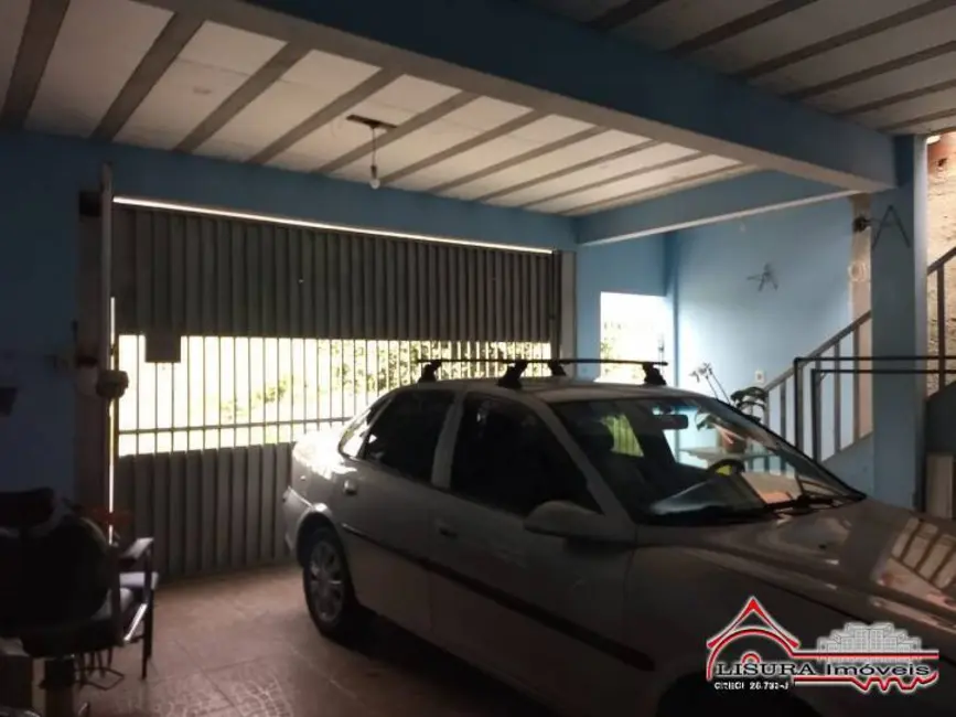 Casa com 2 quartos à venda, 155m2 em Jardim Alvorada, Jacarei - SP - imagem 3 Foto 3 de Casa com 2 quartos à venda, 155m2 em Jardim Alvorada, Jacarei - SP