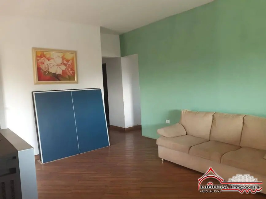 Foto 9 de Chácara com 3 quartos à venda, 156m2 em Chácaras Santa Maria, Jacarei - SP