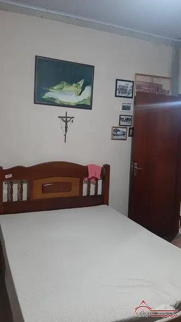 Foto 4 de Casa com 3 quartos à venda, 157m2 em Centro, Jacarei - SP