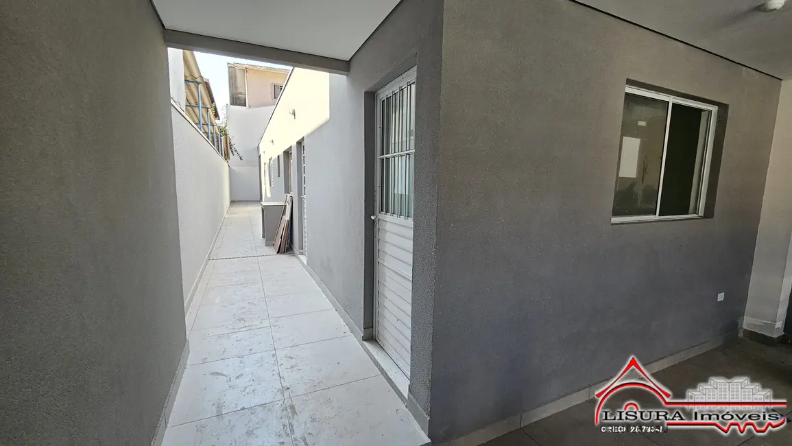 Foto 2 de Casa com 2 quartos à venda, 150m2 em Sao Jose Dos Campos - SP