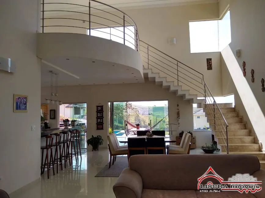 Foto 2 de Casa de Condomínio com 3 quartos à venda, 305m2 em Condomínio Parque Vale dos Lagos, Jacarei - SP