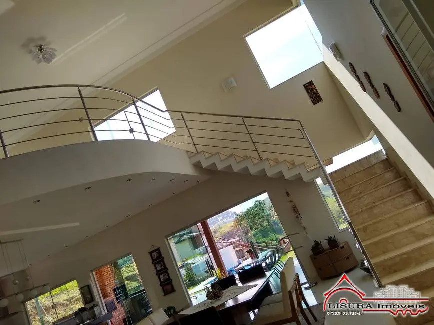 Foto 4 de Casa de Condomínio com 3 quartos à venda, 305m2 em Condomínio Parque Vale dos Lagos, Jacarei - SP