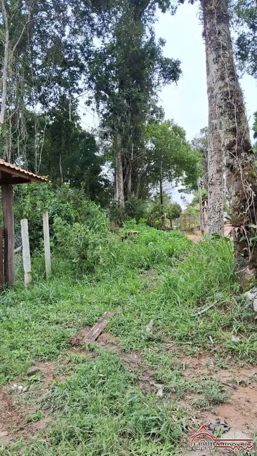 Foto 2 de Terreno / Lote à venda, 2539m2 em Santa Branca - SP