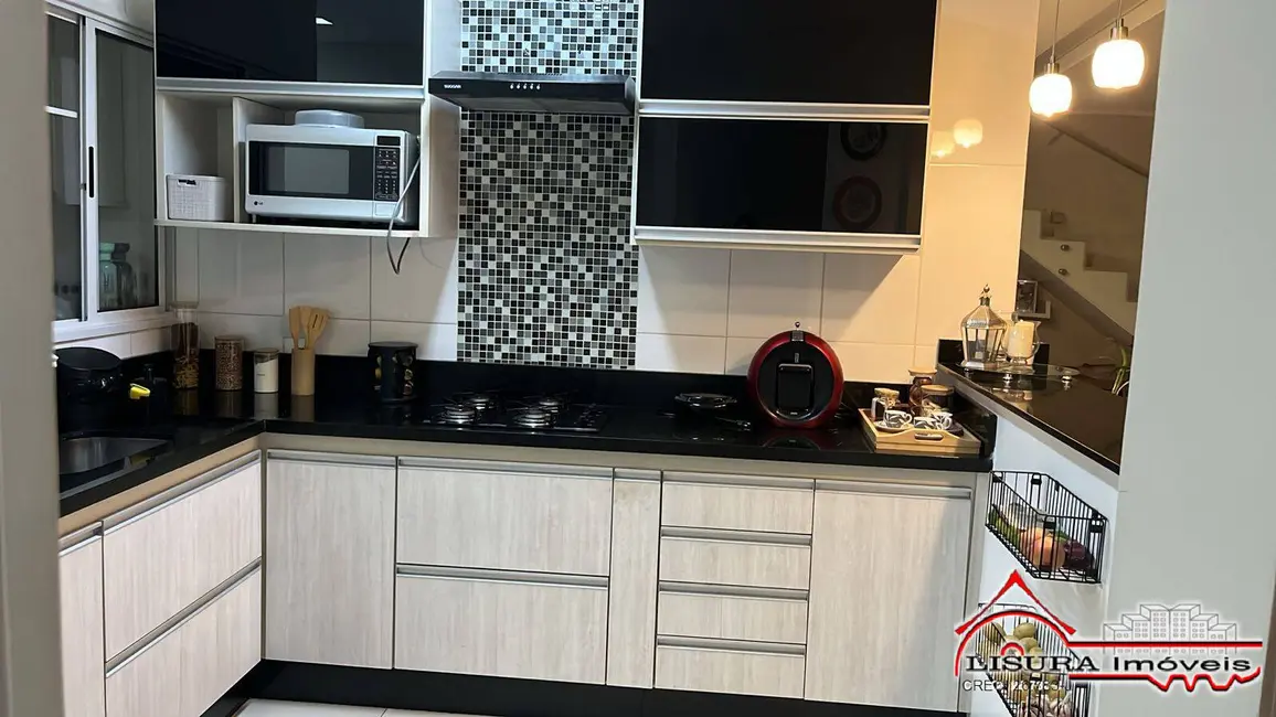 Foto 4 de Casa de Condomínio com 2 quartos à venda, 120m2 em Jardim Santa Maria, Jacarei - SP