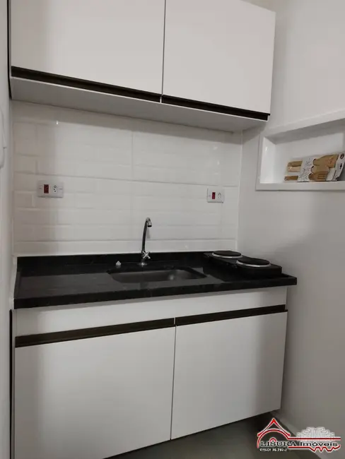 Casa com 1 quarto para alugar, 14m2 em Centro, Jacarei - SP - imagem 5 Foto 5 de Casa com 1 quarto para alugar, 14m2 em Centro, Jacarei - SP