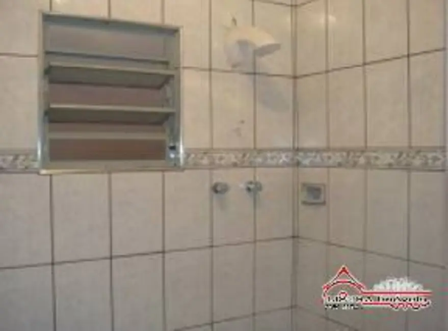 Foto 9 de Casa com 2 quartos à venda, 100m2 em Parque Santo Antônio, Jacarei - SP